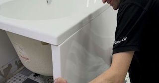 Установка экрана под ванну - цена за работу от 4128 руб. в Гусь-Хрустальном